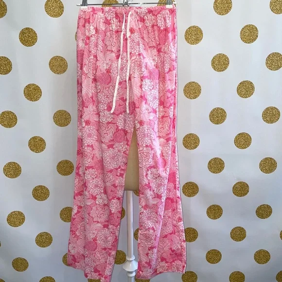 Extremely Rare Lilly Pulitzer Pajama Set in Pink Tropical Floral, Small - Picture 3 of 15